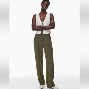 Aritzia The Effortless Pant in Dark Olive
